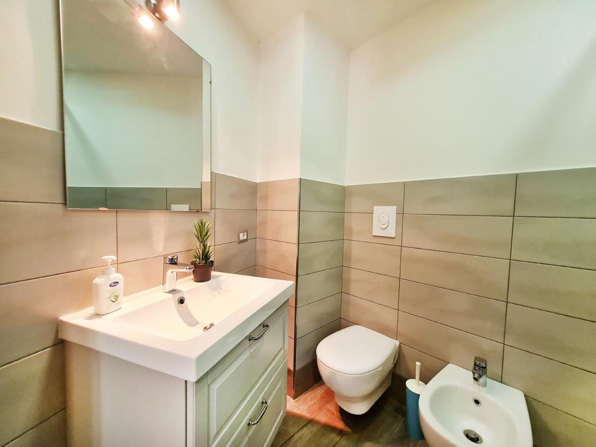 רומא Giulya Guesthouse מראה חיצוני תמונה