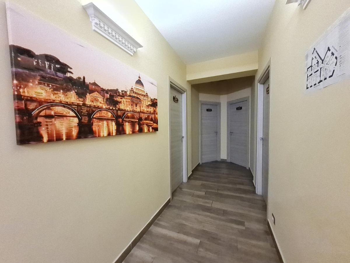 רומא Giulya Guesthouse מראה חיצוני תמונה